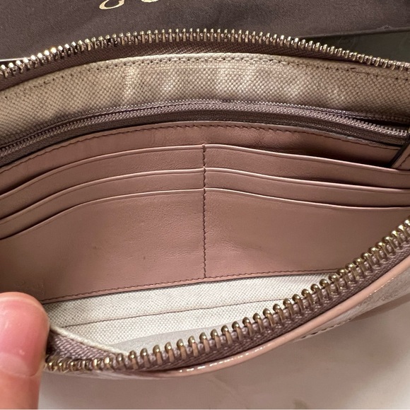 Gucci wristlet - Picture 7 of 7